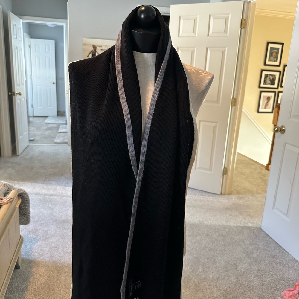 Banana Republic Black and Gray Scarf